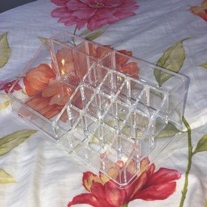 ACRYLIC MAKEUP ORGANIZER